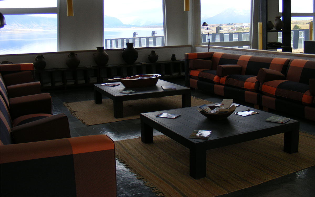 Puerto Natales Remota Lounge And Tables