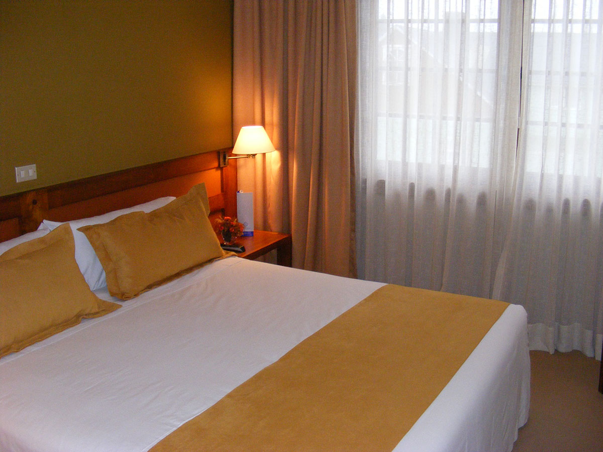 Punta Arenas Hotel Rey Felipe Matrimonial Bedroom