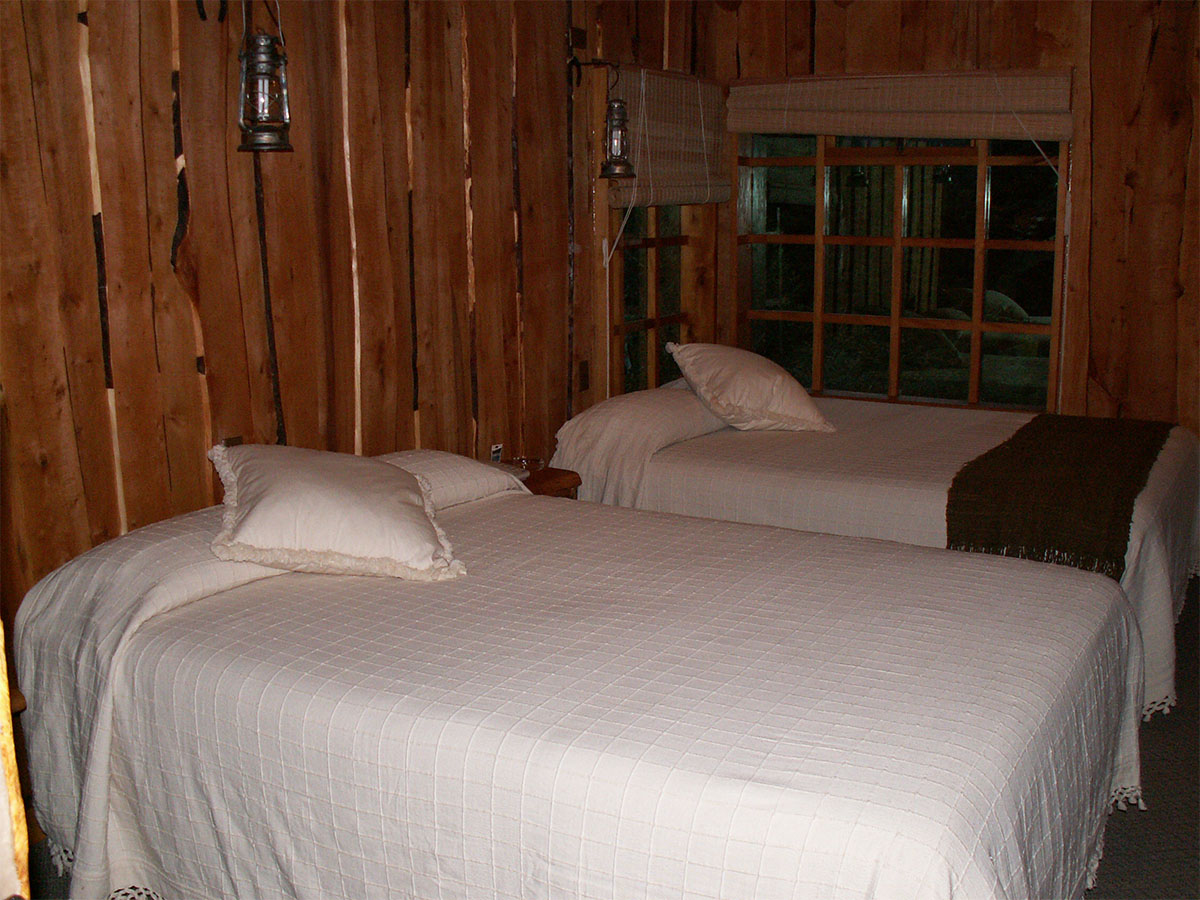 Futaleufu El Barranco Lodge Guest Room