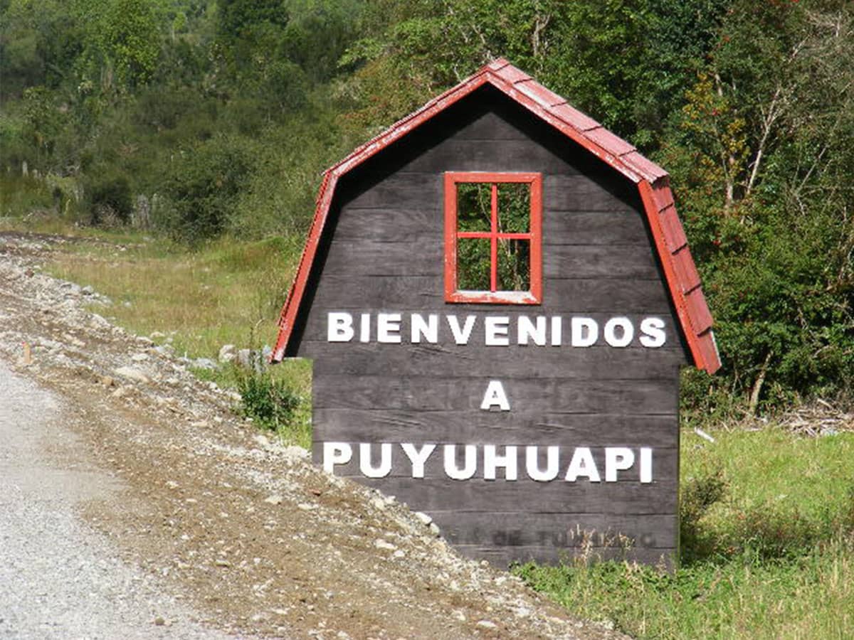 Carretera Austral Puyuhuapi Entrance Experience Chile