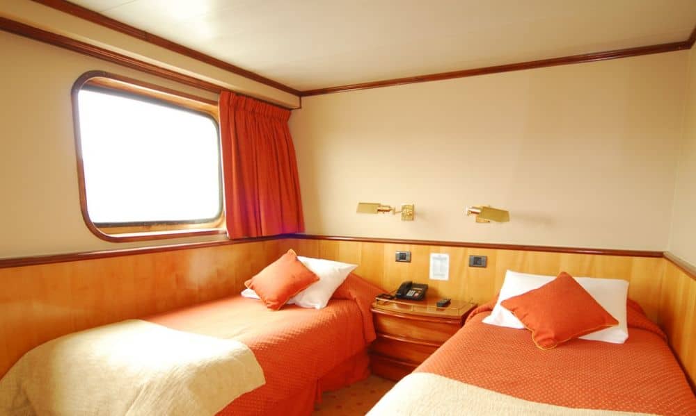 Skorpios II Olympo Deck Cabin 404 Twin Beds Experience Chile